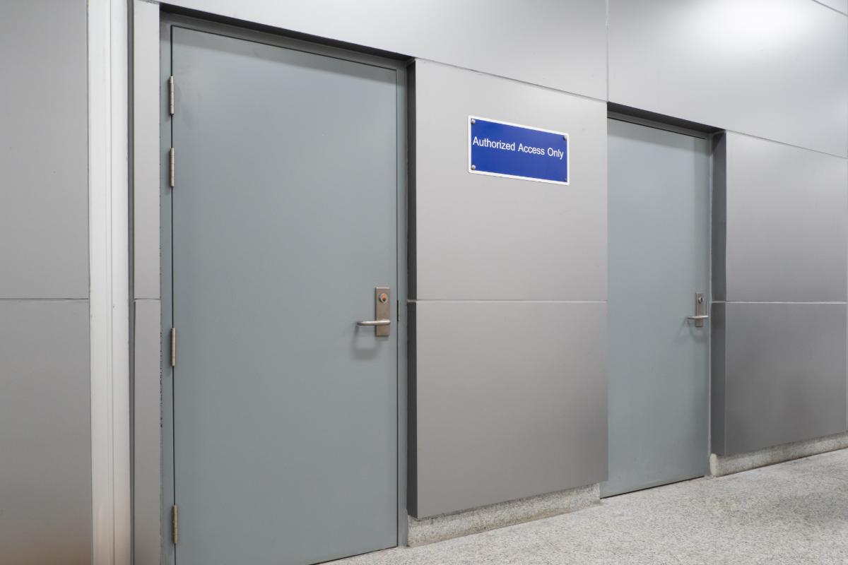 Emergency Commercial Door Repair That Won’t Fail You